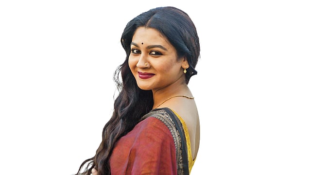 জয়া পরেছেন মায়ের শাড়ি