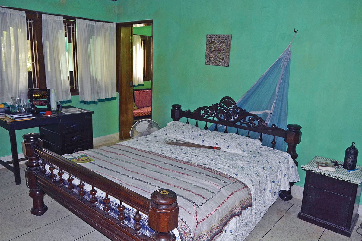 জয়ার জন্ম এই খাটে