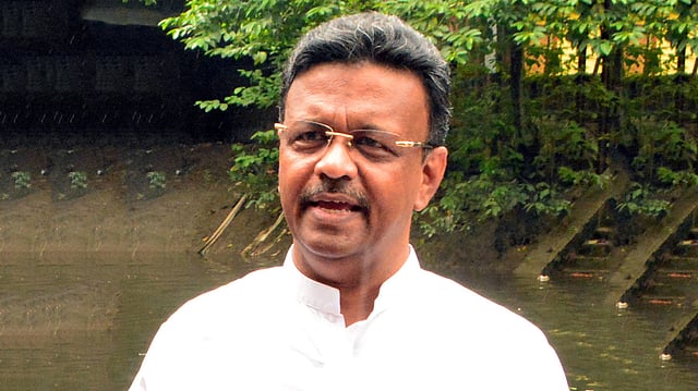 কলকাতার মেয়র ফিরহাদ হাকিম। প্রথম আলো ফাইল ছবি