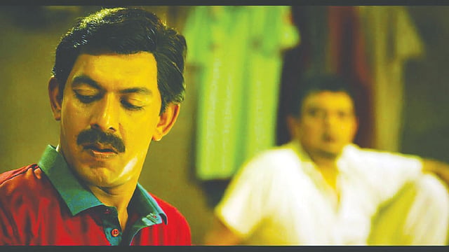 চঞ্চল চৌধুরী ‘আয়না’ চরিত্রে আয়নাবাজিতে