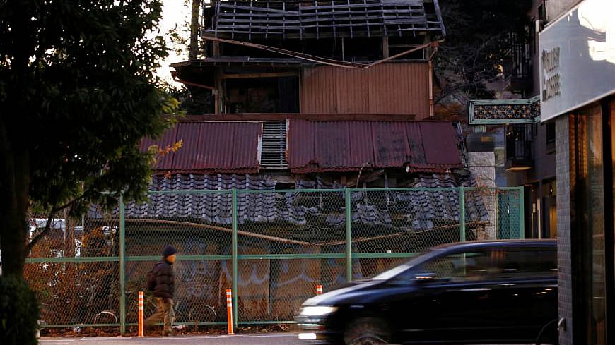 জাপান পলিসি ফোরামের ২০১৩ সালের তথ্য অনুযায়ী, জাপানে ৬ কোটি ১০ লাখ বাড়ির বিপরীতে পরিবার আছে ৫ কোটি ২০ লাখ। ছবি: রয়টার্স