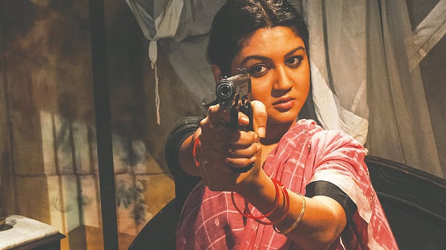 নাসির উদ্দীন ইউসুফ পরিচালিত গেরিলা ছবির দৃশ্যে জয়া আহসান