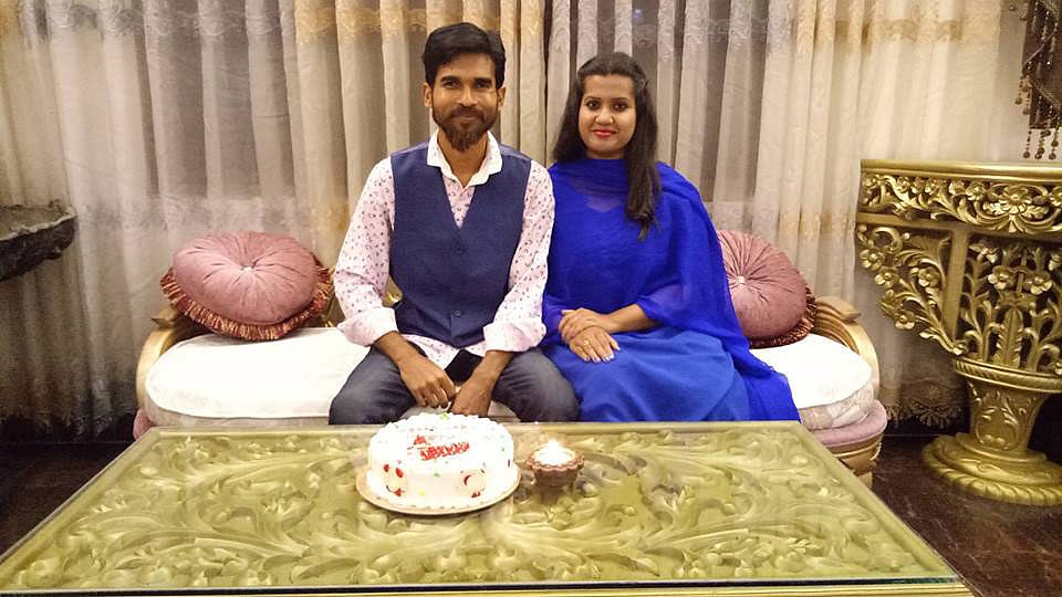 স্বামী নাজিমুজ্জামান জায়েদের সঙ্গে গায়িকা ন্যান্‌সি। ছবি–সংগৃহীত
