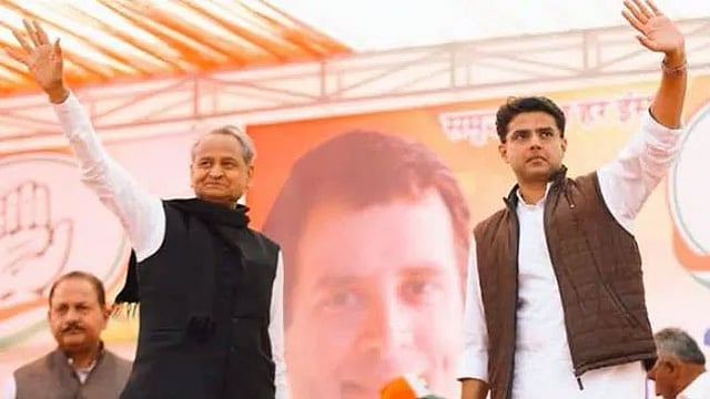 রাজস্থানের প্রবীণ নেতা অশোক গেহলটকে মুখ্যমন্ত্রী ও নবীন শচীন পাইলটকে উপমুখ্যমন্ত্রীর দায়িত্ব দিতে চান রাহুল। ছবি: সংগৃহীত