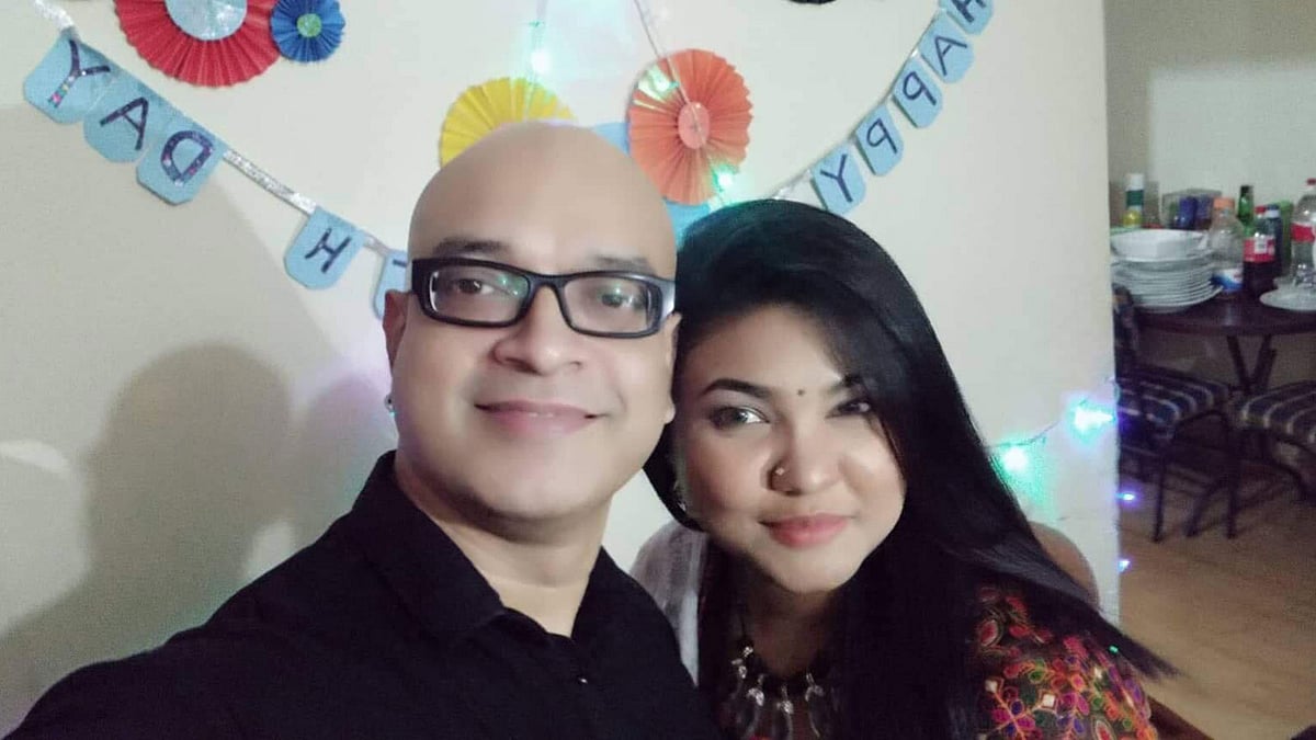 স্ত্রী সুমাইয়া জামানের সঙ্গে মিলন মাহমুদ। ছবি: সংগৃহীত