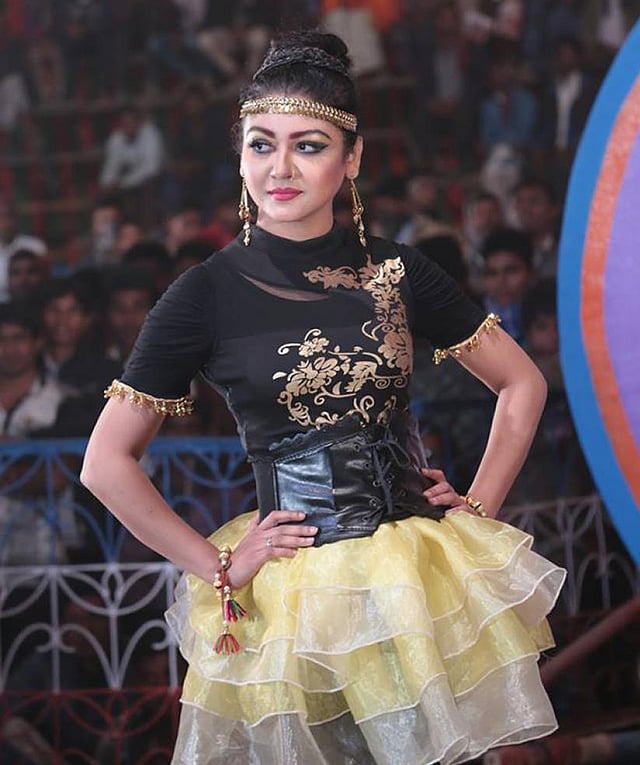 মাহমুদ দিদার পরিচালিত ‘বিউটি সার্কাস’ চলচ্চিত্রে জয়া আহসান। ছবিটি লেখার সঙ্গে প্রতীকী হিসেবে ব্যবহার করা হলো