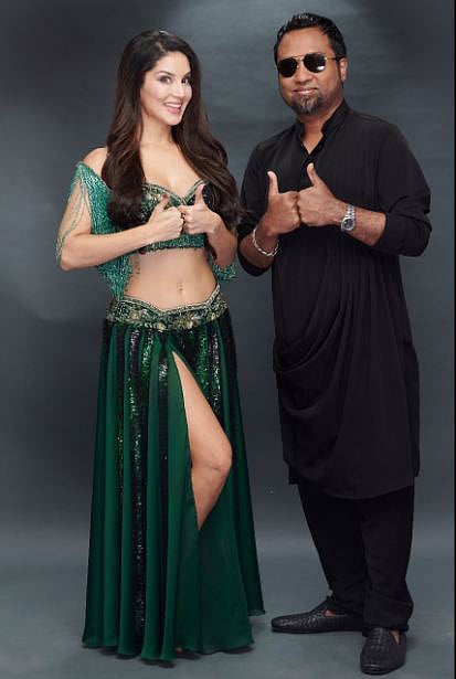 ‘লাভলি অ্যাকসিডেন্ট’ মিউজিক ভিডিওতে অংশ নিয়েছেন সানি লিওন ও কৌশিক হোসেন তাপস