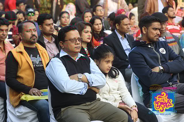 বিয়ে উৎসবে অতিথিরা। ছবি: আবদুস সালাম