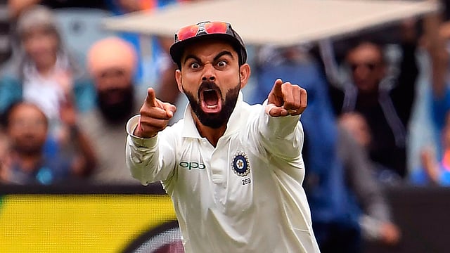 জয়ের আনন্দে উদ্বেল ভারতের অধিনায়ক কোহলি। ছবি: এএফপি