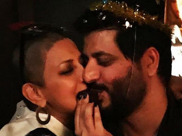 সোনালি বেন্দ্রে ও গোল্ডি বেহেল