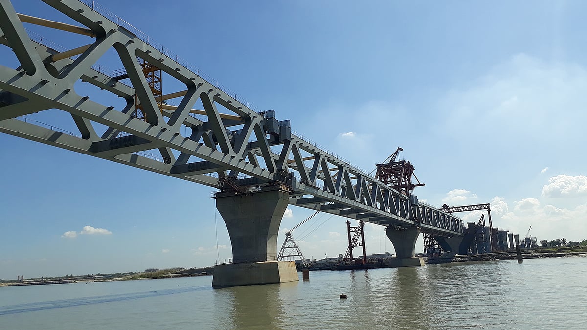 এখন পর্যন্ত বসেছে ৫টি স্প্যান। ছবি: সুহাদা আফরিন