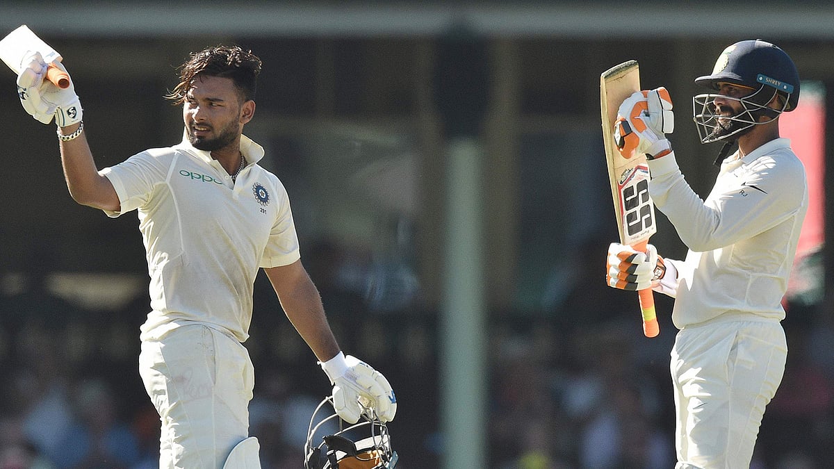 দ্বিতীয় দিনে সেঞ্চুরি পেলেন ঋষভ পন্ত। ছবি: এএফপি