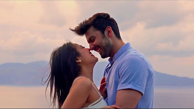 নেহা কাক্কর ও হিমাংশ কোহলি