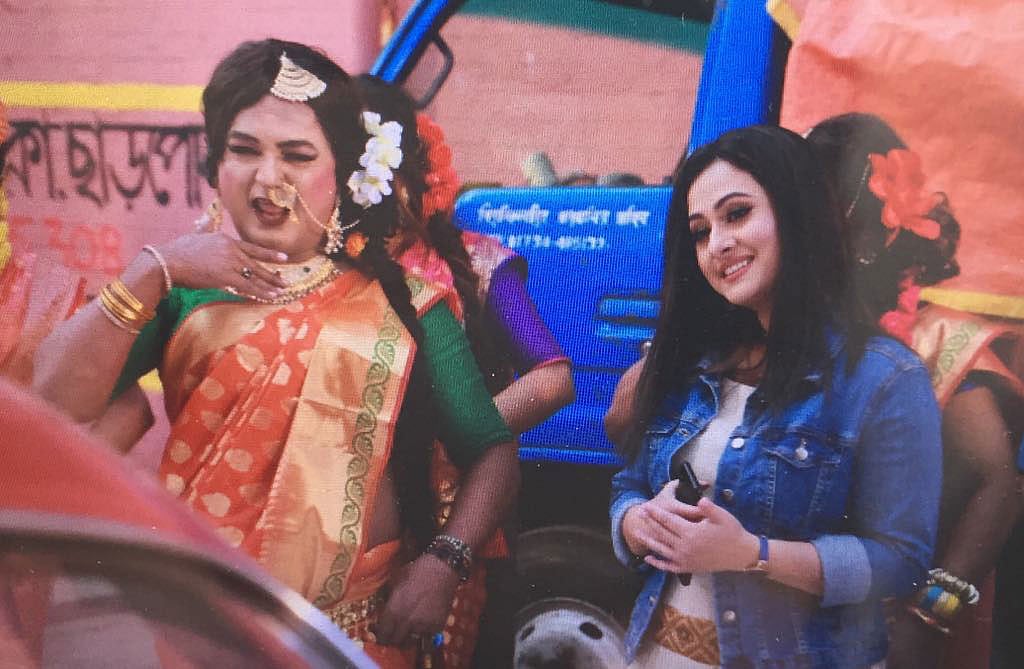 ‘জ্যাম’ সিনেমার শুটিংয়ের দৃশ্য। ছবি: সংগৃহীত