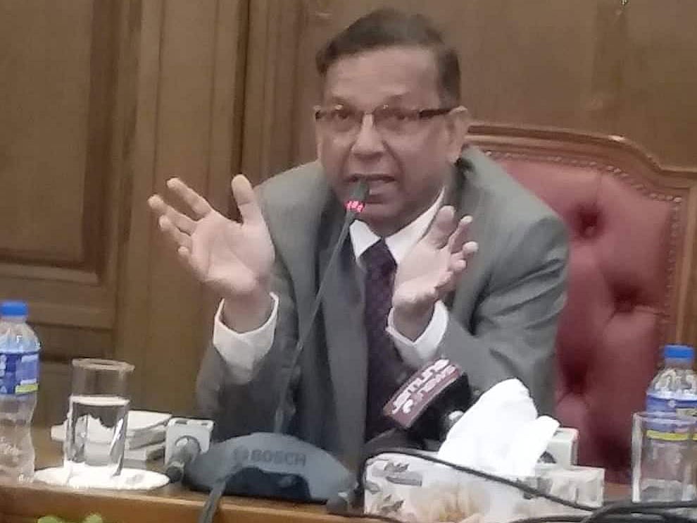 আইন মন্ত্রণালয়ে বক্তব্য দিচ্ছেন আইনমন্ত্রী আনিসুল হক। ছবি: মোশতাক আহমেদ