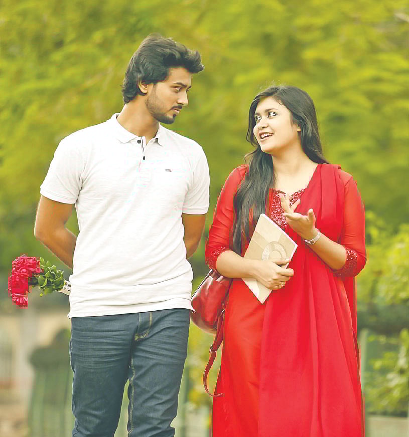প্রতিশ্রুতিভীতি থাকলে সম্পর্কে সিদ্ধান্ত নিতে সমস্যা হয়। মডেল: রাজন ও তুজ্জি। ছবি: অধুনা