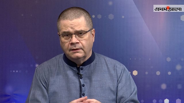 গ্রামীণফোনের সিইও মাইকেল ফোলি