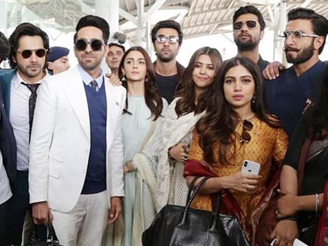 দিল্লি বিমানবন্দরে বলিউড তারকারা। ছবি: ইনস্টাগ্রামের সৌজন্যে