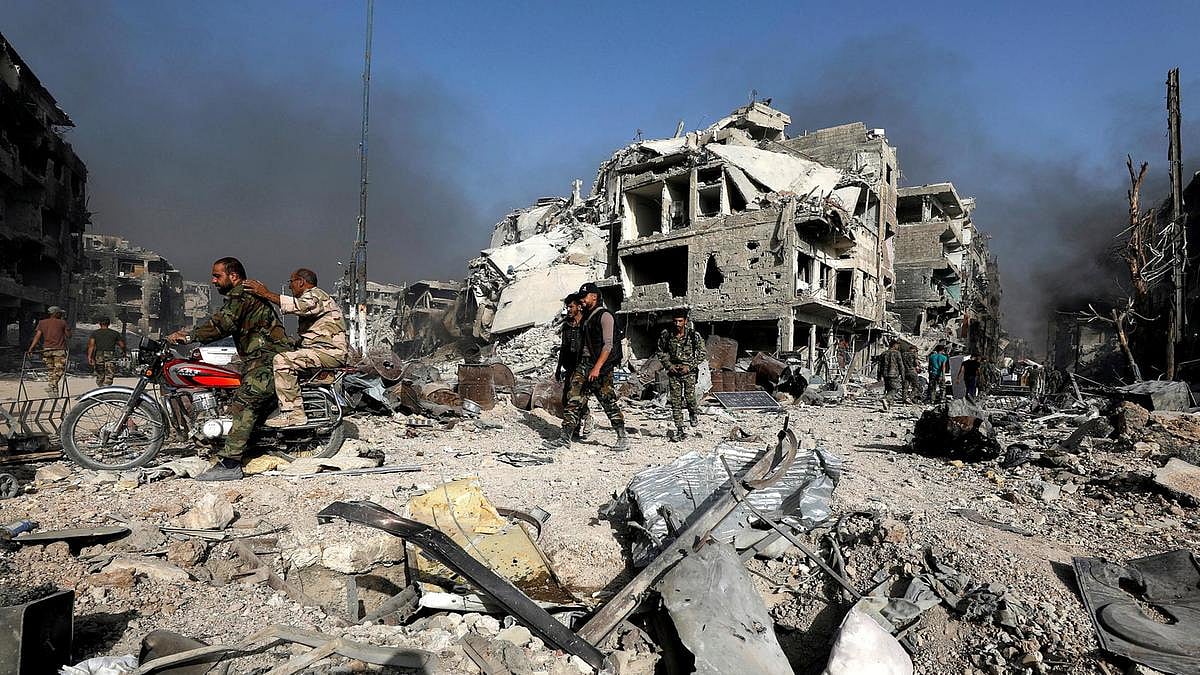 যুদ্ধবিধ্বস্ত সিরিয়া থেকে সেনা প্রত্যাহার করছে যুক্তরাষ্ট্র। ছবি: রয়টার্স