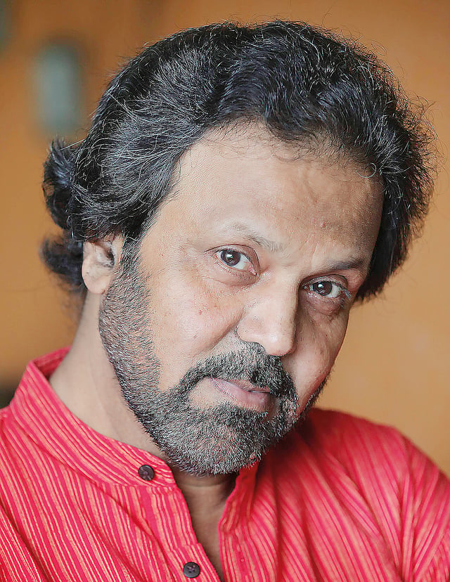 তারিক আনাম খান