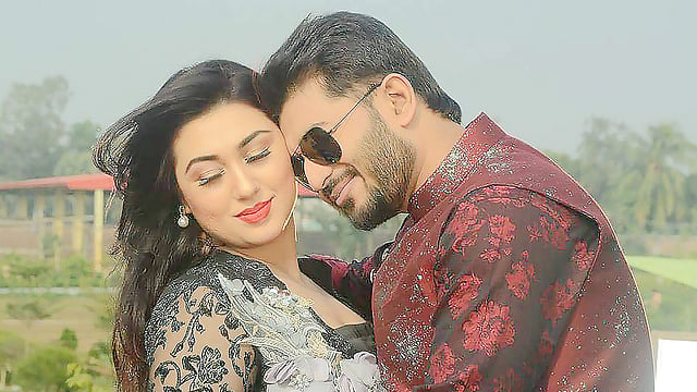 অপু বিশ্বাস ও বাপ্পী