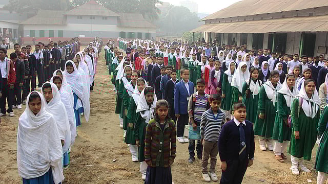 ব্রাহ্মণবাড়িয়ায় খুদে গণিতপ্রেমীরা। ছবি: প্রথম আলো