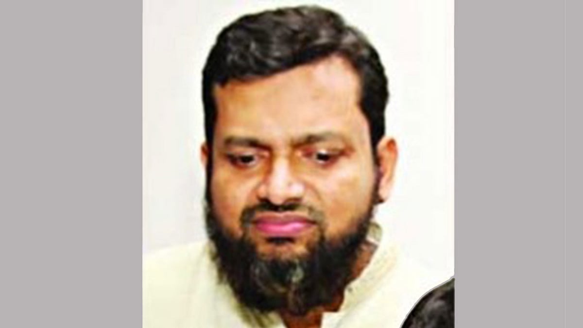 আইএফআইসি ব্যাংকের সাবেক পরিচালক লুৎফর রহমান বাদল। ফাইল ছবি