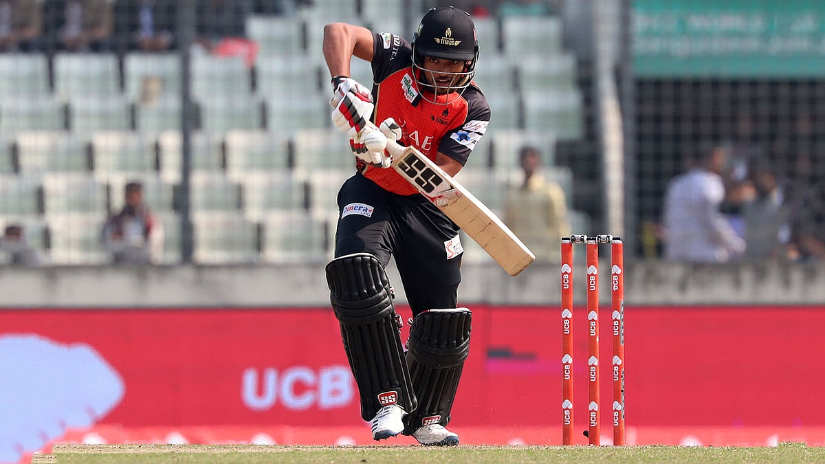 ফিফটি না পেলেও ভালো ব্যাট করেছেন শান্ত। ছবি: প্রথম আলো