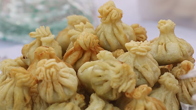 ‘কলসি পুলি’। দেখতে কলসির মতো বলেই এমন নাম।