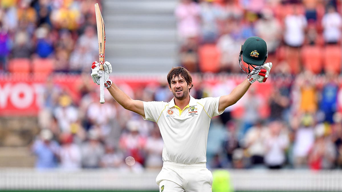 সেঞ্চুরির পর জো বার্নস। ছবি: এএফপি