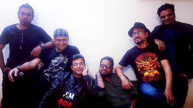 ধ্রুবতারা ব্যান্ডের সদস্যরা