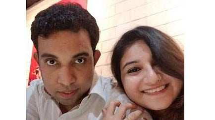 চিকিৎসক মোস্তফা মোরশেদ আকাশ ও তাঁর স্ত্রী তানজিলা হক চৌধুরী মিতু। ছবি: সংগৃহীত