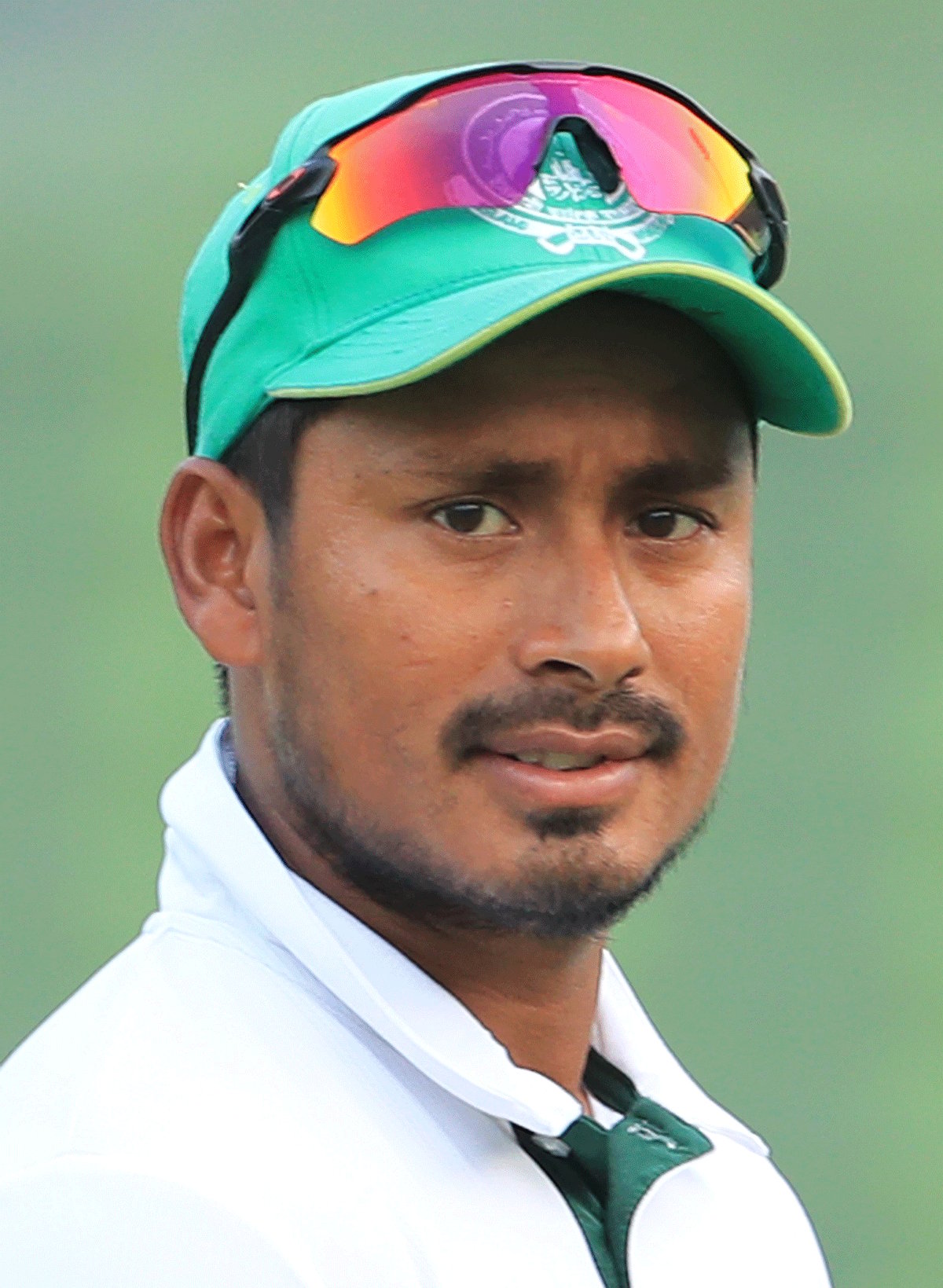 ঢাকা প্রিমিয়ার লিগে পারিশ্রমিক বাড়েনি আশরাফুলের। ছবি: প্রথম আলো