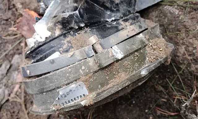 ১৪ ফেব্রুয়ারি পুলওয়ামায় সিআরপিএফ গাড়িবহরে আত্মঘাতী হামলায় ৪০ জনের বেশি জওয়ানের মৃত্যু হয়। এর জবাব দিতেই পাকিস্তানে হামলা চালিয়েছে ভারত। ছবি: সংগৃহীত