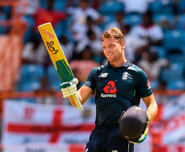 বাটলার দেখিয়ে দিলেন তিনিও কম যান না। ছবি: এএফপি