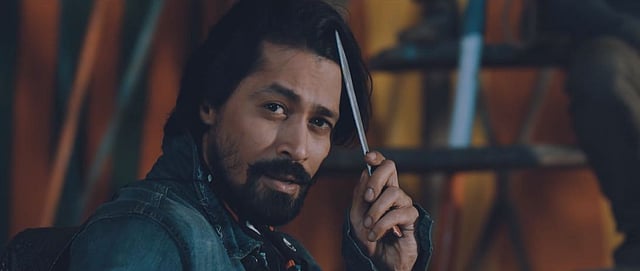 ‘বিউটি সার্কাস’ ছবিতে এ বি এম সুমন