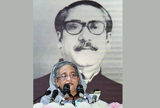 আইইবি’র ৫৯তম কনভেনশনের উদ্বোধনকালে প্রধান অতিথির বক্তব্য রাখছেন প্রধানমন্ত্রী শেখ হাসিনা। ইঞ্জিনিয়ার্স ইনস্টিটিউশন মিলনায়তন, রমনা, ঢাকা, ২ মার্চ। ছবি: বাসস