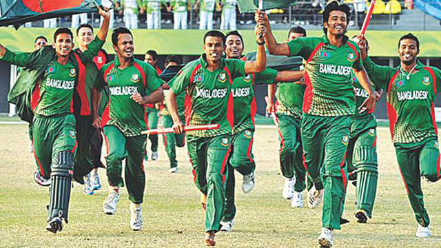 ২০১০ গুয়াংজু এশিয়াডে ক্রিকেটে সোনা জিতেছিল বাংলাদেশ। এশিয়ান গেমসে নিজেদের ইতিহাসে সেটিই ছিল প্রথম সোনার পদকের গৌরব। ফাইল ছবি