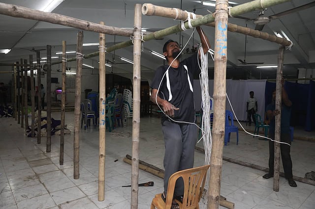 তৈরি হচ্ছে সূর্যসেন হলের ভোটকেন্দ্র