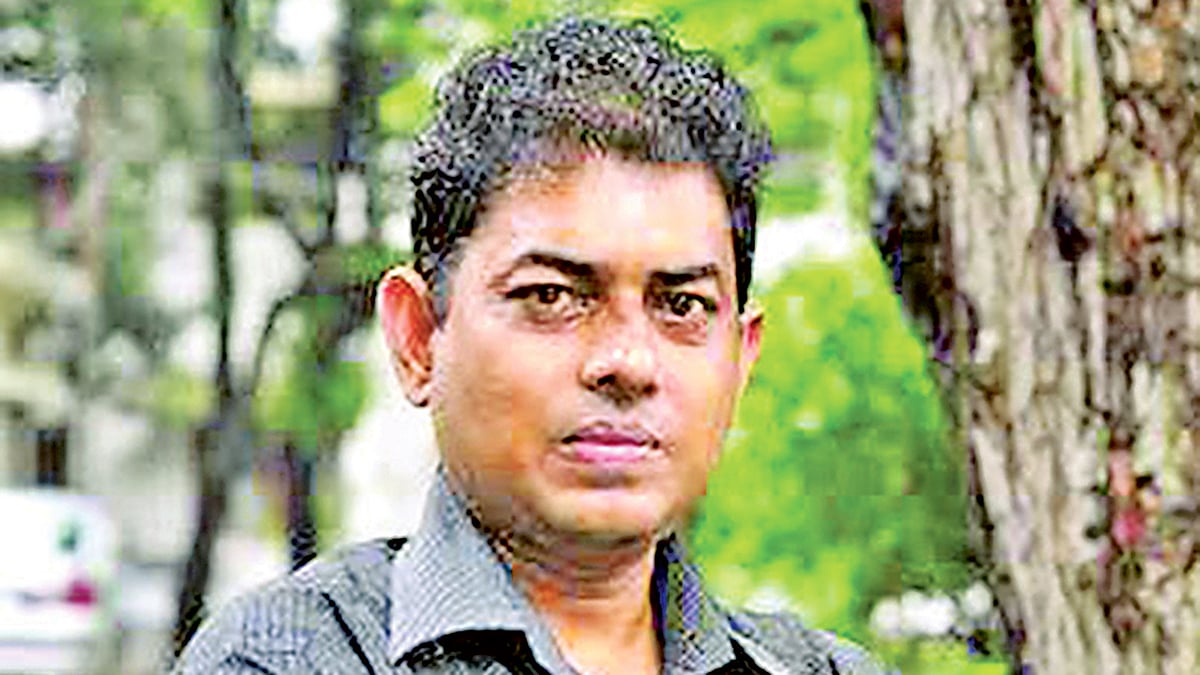 রোবায়েত ফেরদৌস