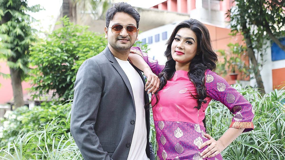 মাহিয়া মাহি ও সায়মন