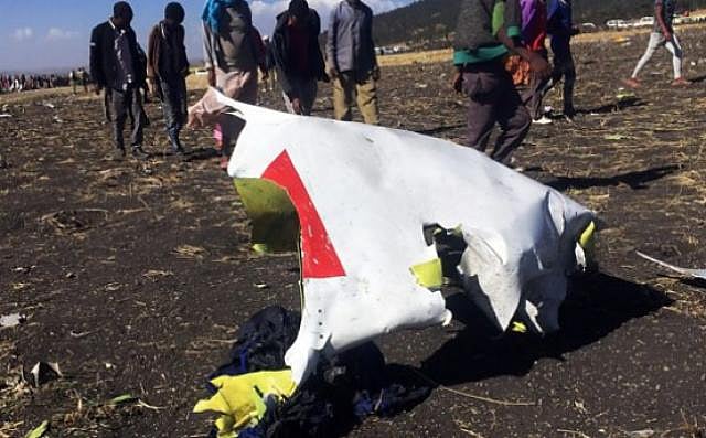 বিধ্বস্ত ইথিওপীয় উড়োজাহাজের ধ্বংসাবশেষ। ছবি: বিবিসির সৌজন্যে