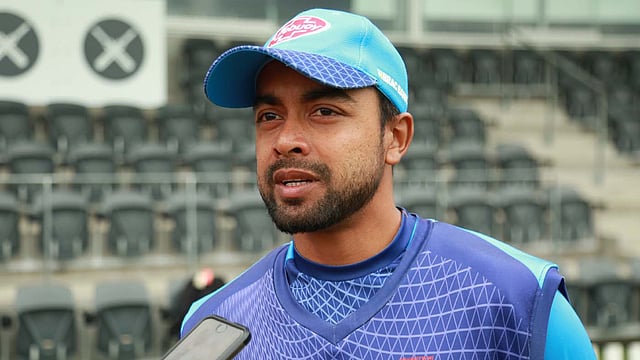 ক্রাইস্টচার্চে সংবাদমাধ্যমের সঙ্গে কথা বলেন আবু জায়েদ। ছবি: বিসিবি
