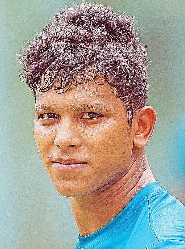 ক্রাইস্টচার্চের যে মসজিদ আক্রান্ত হয়েছে, সেখানে এক মাস আগেও নামাজ পড়েছেন সাইফউদ্দীন।