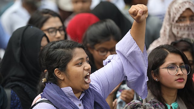 তাঁরা শুধু নিরাপদ সড়ক নয়, ‘হত্যাকারীদের’ বিচারও চান।