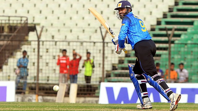 ওয়াসিম জাফরের ৯৪ রানের ইনিংস জেতাতে পারেনি আবাহনীকে। ফাইল ছবি