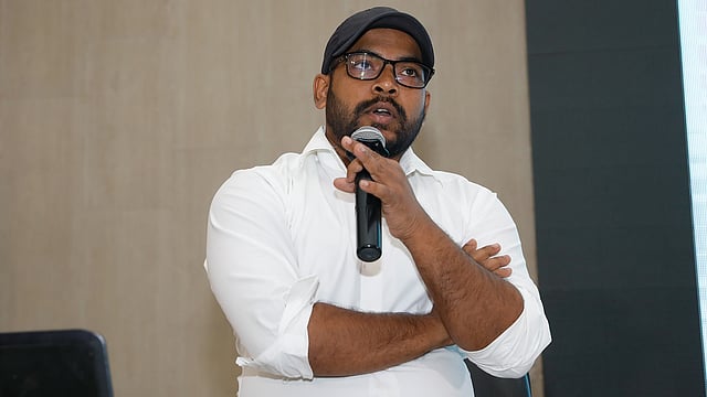 ফেম ফ্যাক্টরি আয়োজিত ‘আগামীর নির্মাতা’ কর্মশালায় বক্তৃতা দেন আবু শাহেদ ইমন। ছবি: প্রথম আলো