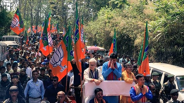 ত্রিপুরায় গতকাল সোমবার এক দলীয় কর্মসূচিতে মুখ্যমন্ত্রী বিপ্লব কুমার দেব। ছবি: সংগৃহীত