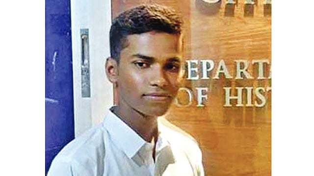 সৌমিক মিত্র