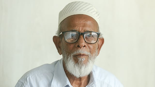 অবসরপ্রাপ্ত ব্যাংক কর্মকর্তা শাহজাহান আলী। ছবি: সাবরীনা ইয়াসমিন